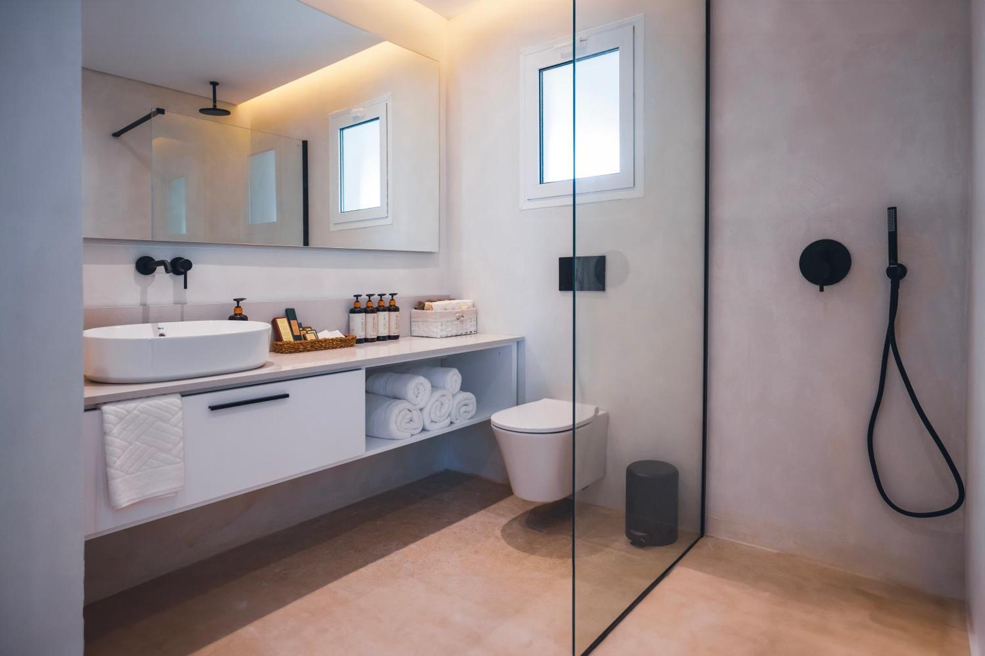 Wellclub - Wellness Family Experience Hotel Paphos Exterior photo